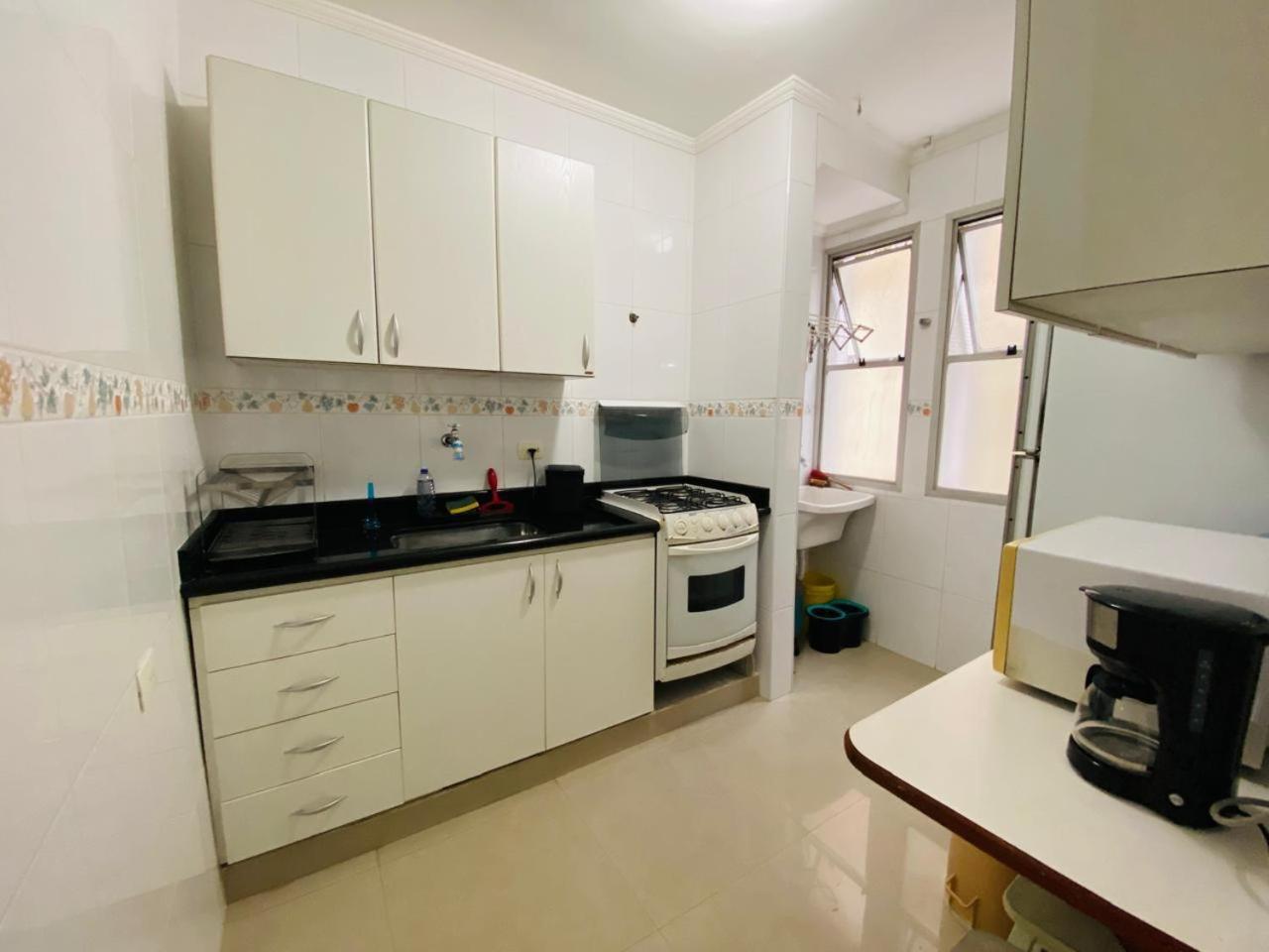 Apto De Um Dorm Centro Pitangueiras Гуаружа Экстерьер фото